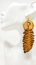 Load image into Gallery viewer, Licorice Fern earrings