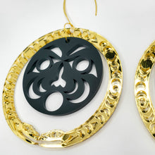 Load image into Gallery viewer, Serpent Earrings