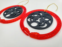 Load image into Gallery viewer, Serpent Earrings