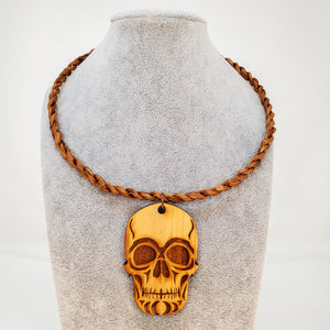 Cedar Rope Necklace - Skull