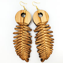 Load image into Gallery viewer, Licorice Fern earrings
