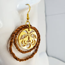 Load image into Gallery viewer, Cedar Rope Gold Face Earrings
